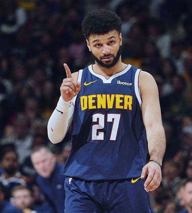 开云体育中国-雷恩取得胜利，球队晋级尾声